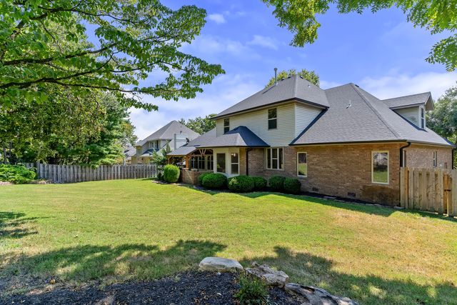 4039 E Melody Lane, Springfield, MO 65809