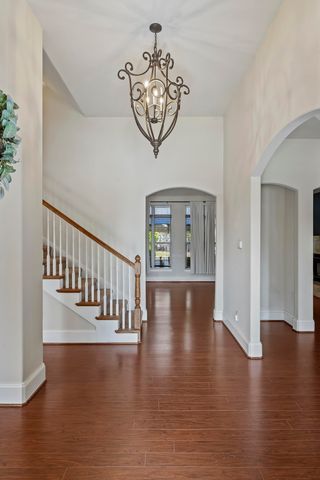 4039 E Melody Lane, Springfield, MO 65809