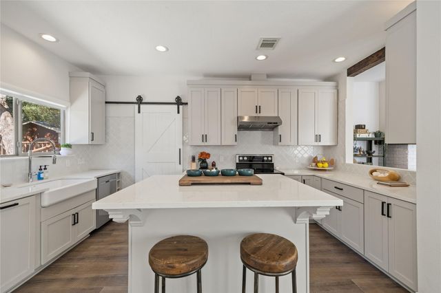 507 Paseo Grand DR, Cedar Park, TX 78613