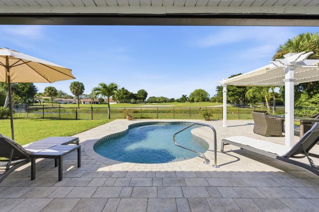 11257 Wingfoot Drive, Boynton Beach, FL 33437