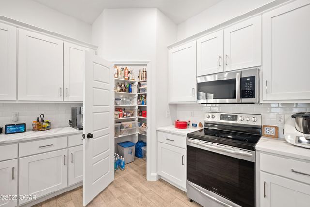 411 Sophia Jane Lane, Duenweg, MO 64841