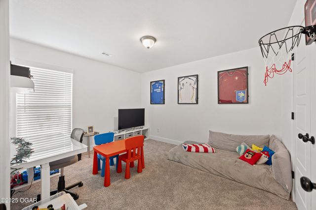 411 Sophia Jane Lane, Duenweg, MO 64841