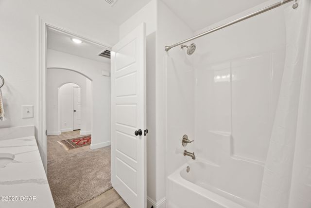 411 Sophia Jane Lane, Duenweg, MO 64841