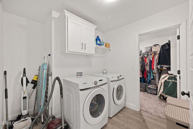 411 Sophia Jane Lane, Duenweg, MO 64841