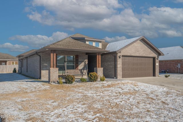 411 Sophia Jane Lane, Duenweg, MO 64841