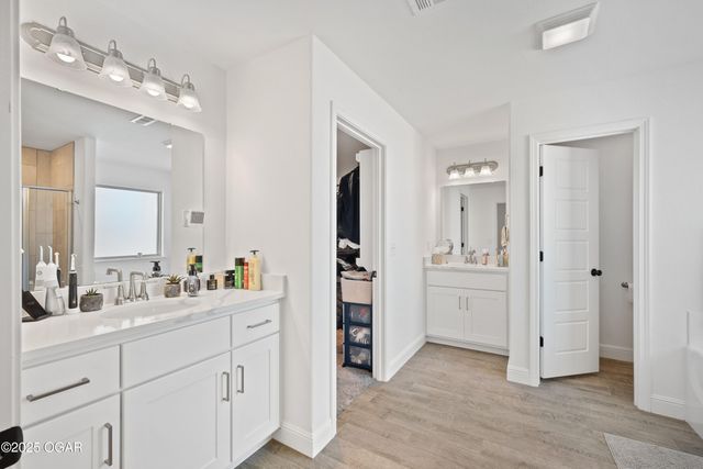 411 Sophia Jane Lane, Duenweg, MO 64841