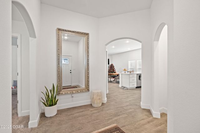 411 Sophia Jane Lane, Duenweg, MO 64841