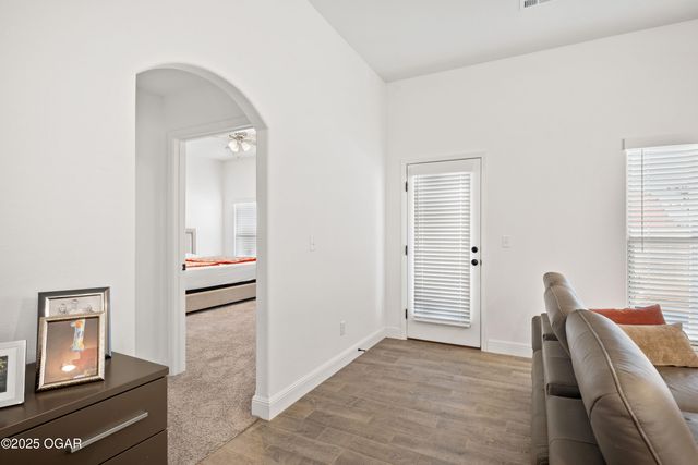 411 Sophia Jane Lane, Duenweg, MO 64841