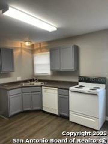 2407 QUAIL RIDGE DR, New Braunfels, TX 78130