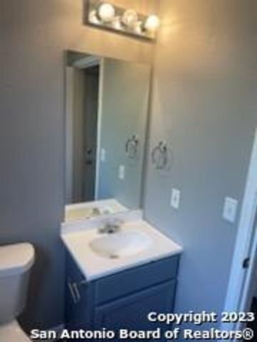 2407 QUAIL RIDGE DR, New Braunfels, TX 78130