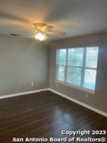 2407 QUAIL RIDGE DR, New Braunfels, TX 78130