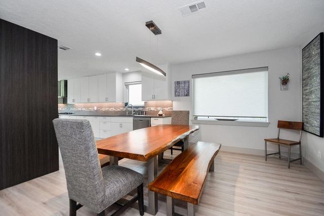 15807 Brookvilla Drive, Houston, TX 77059