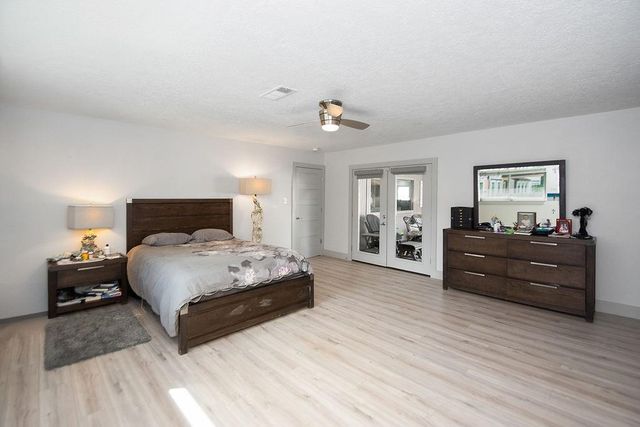 15807 Brookvilla Drive, Houston, TX 77059