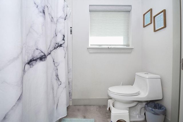 15807 Brookvilla Drive, Houston, TX 77059