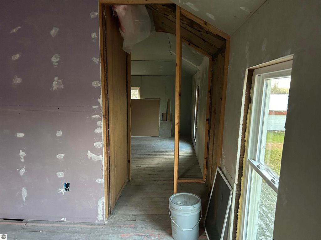 Image 29 of property listing at 3394 W Washington Road, Ithaca, MI 48847