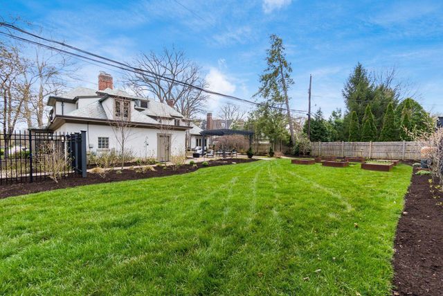 193 Stanbery Avenue, Bexley, OH 43209