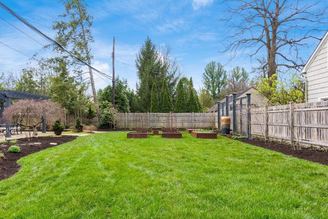 193 Stanbery Avenue, Bexley, OH 43209