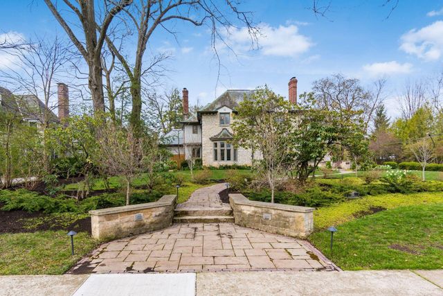 193 Stanbery Avenue, Bexley, OH 43209