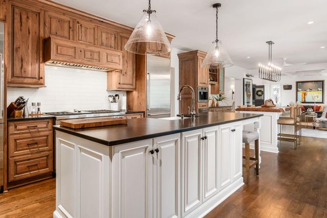 193 Stanbery Avenue, Bexley, OH 43209
