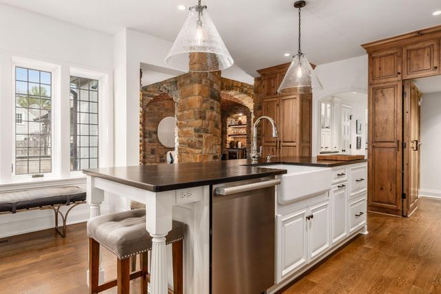 193 Stanbery Avenue, Bexley, OH 43209