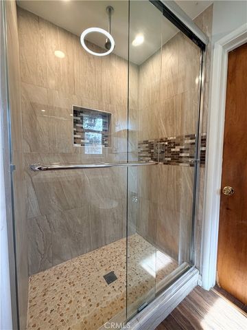 323 E Holly Street, Rialto, CA 92376