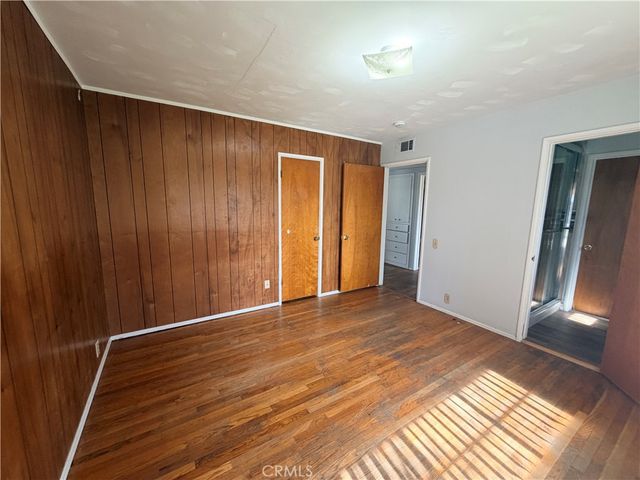 323 E Holly Street, Rialto, CA 92376