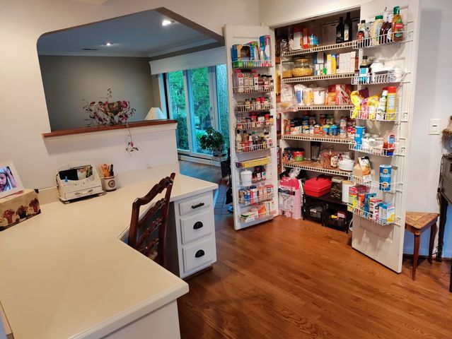 12130 S Nagle Avenue, Palos Heights, IL 60463