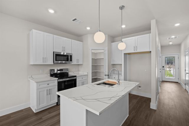 932 Bosque River Drive, Granbury, TX 76048