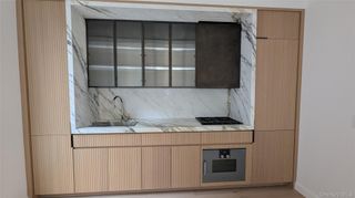 135 E 47th Street 21A, New York (manhattan), NY 10017