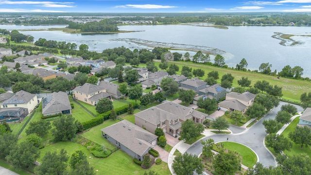 15512 FOUNTAIN COVE COURT, Winter Garden, FL 34787