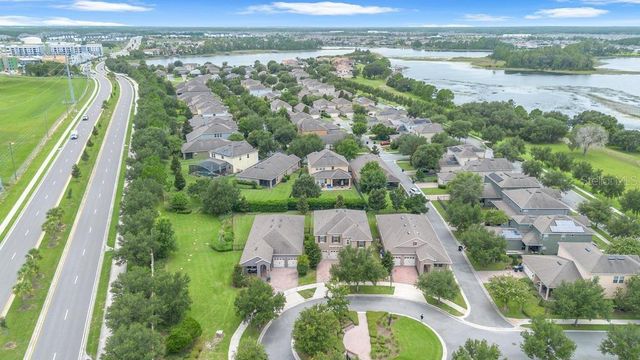 15512 FOUNTAIN COVE COURT, Winter Garden, FL 34787
