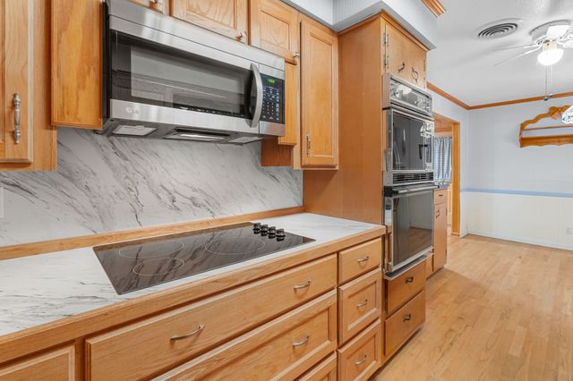 1501 Bardfield Avenue, Garland, TX 75041