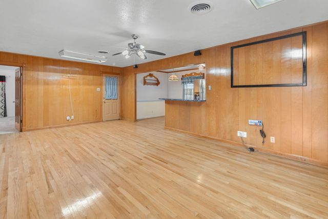 1501 Bardfield Avenue, Garland, TX 75041