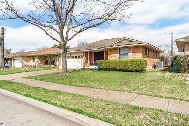 1501 Bardfield Avenue, Garland, TX 75041