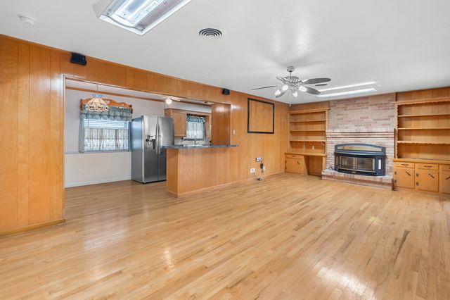 1501 Bardfield Avenue, Garland, TX 75041