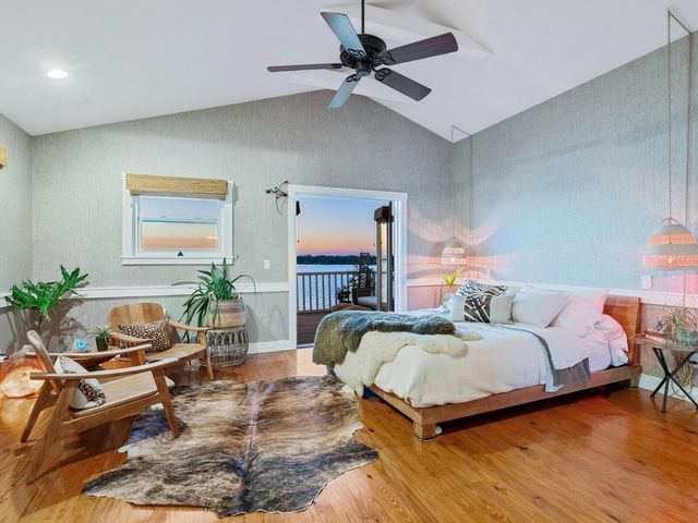 2211 6TH STREET W, Palmetto, FL 34221