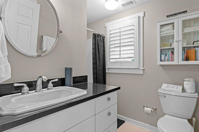 2211 6TH STREET W, Palmetto, FL 34221