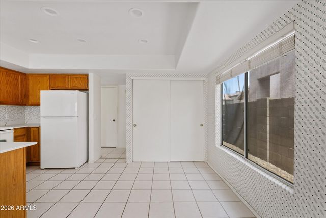 4015 E ANDERSON Drive, Phoenix, AZ 85032