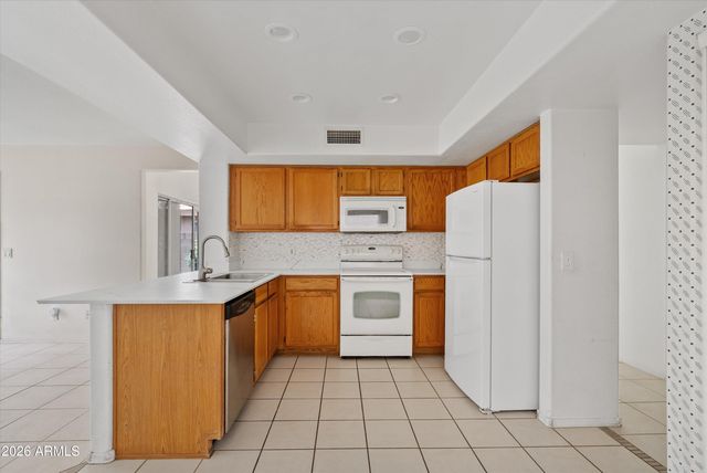 4015 E ANDERSON Drive, Phoenix, AZ 85032