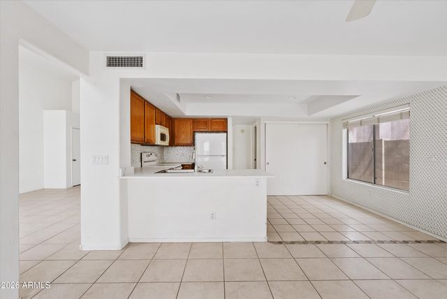 4015 E ANDERSON Drive, Phoenix, AZ 85032