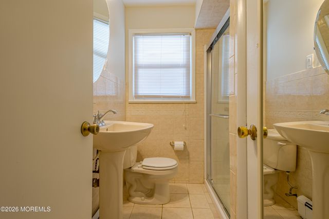 701 Sunbrite Lane, Piscataway Twp, NJ 08854