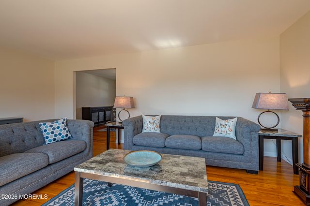 701 Sunbrite Lane, Piscataway Twp, NJ 08854