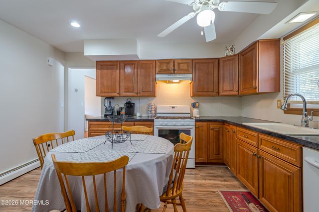 701 Sunbrite Lane, Piscataway Twp, NJ 08854