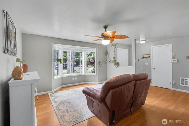 20116 53rd Avenue Ct E, Spanaway, WA 98387