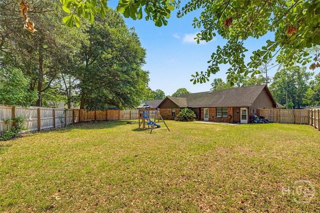 503 Creekview Drive, Hinesville, GA 31313