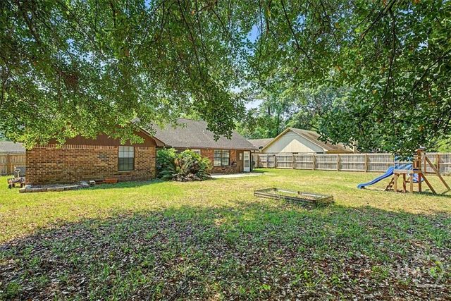 503 Creekview Drive, Hinesville, GA 31313