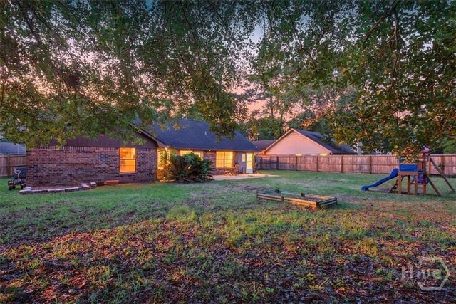 503 Creekview Drive, Hinesville, GA 31313