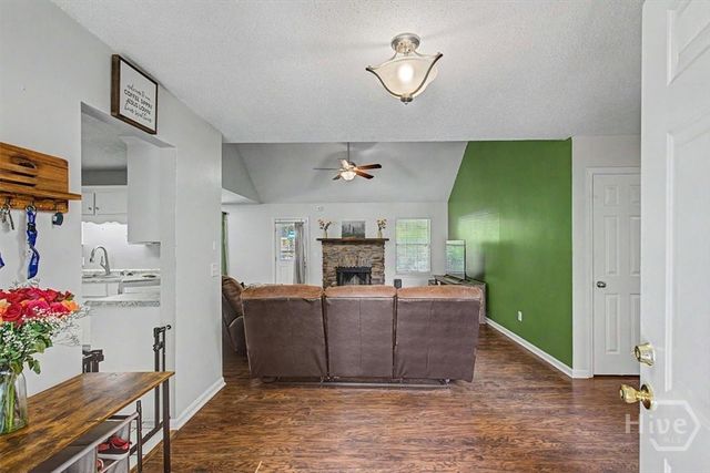 503 Creekview Drive, Hinesville, GA 31313