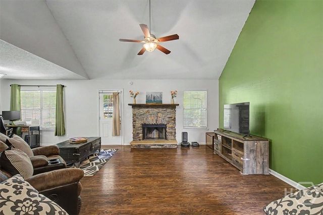 503 Creekview Drive, Hinesville, GA 31313
