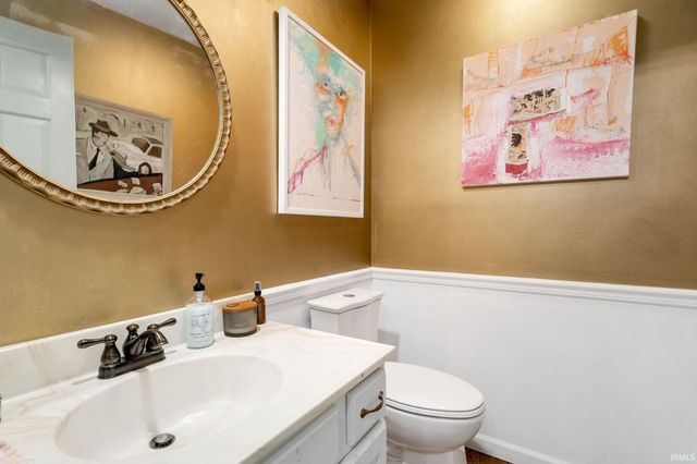 15609 Fieldcrest Court, Granger, IN 46530